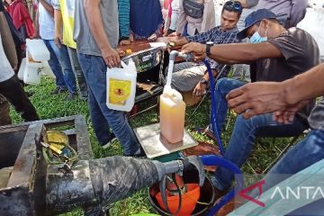 Pemerintah diminta tegur industri belum salurkan minyak goreng subsidi