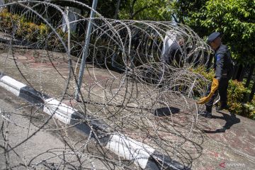 PENGAMANAN UNJUK RASA BEM SE SUMATERA SELATAN