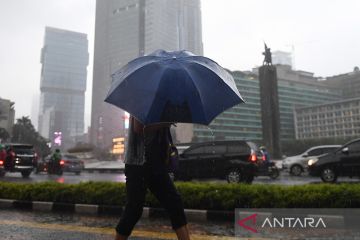 Sebagian DKI diguyur hujan ringan pada Lebaran kedua