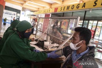 Pemeriksaan kesehatan awak bus AKAP