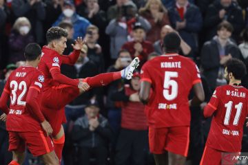 Liverpool lolos ke semifinal usai unggul agregat 6-4 atas Benfica