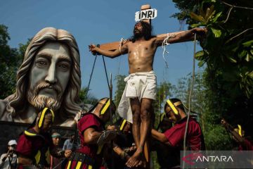 Visualisasi Kisah Sengsara Yesus di peringatan Jumat Agung