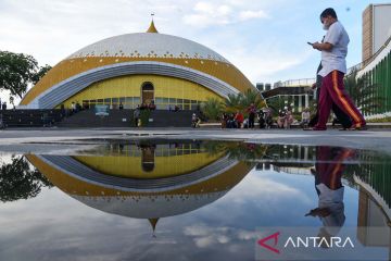 Masjid Agung Sultan Thaf Sinar Basarsyah Deli Serdang