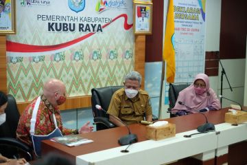 Bupati Kubu Raya terima kunjungan Direktur USAID Indonesia