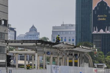 Revitalisasi halte TransJakarta