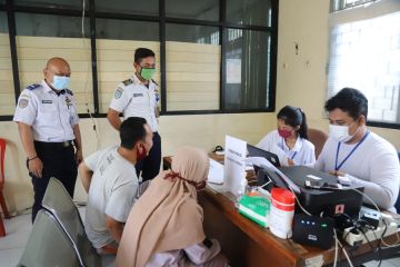 871 warga Jakarta Barat ikuti program mudik gratis Pemprov DKI