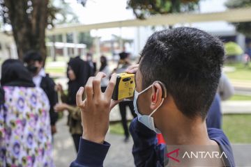 Pelatihan fotografi untuk tuna rungu