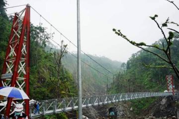 Jembatan gantung Gladak Perak Lumajang segera bisa dilewati