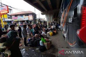 Penumpang bus AKAP asal Bekasi mulai melonjak