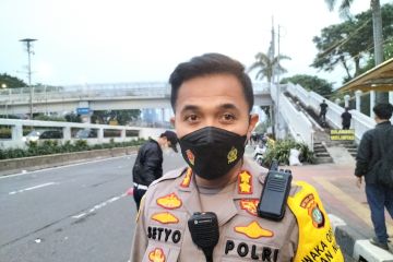 Polisi buka kembali Jalan Gatot Subroto depan gedung DPR RI