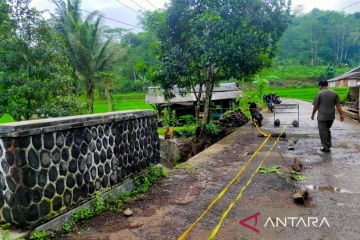 BPBD Cianjur siagakan alat berat di jalur mudik antisipasi bencana