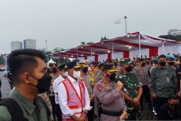 Kapolri buka Apel Gelar Pasukan Operasi Ketupat 2022 di Monas