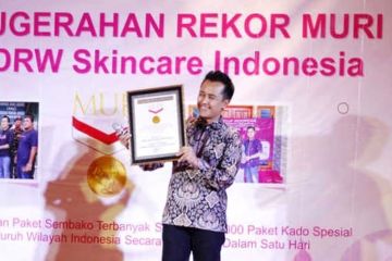 DRW Skincare bagikan 50 ribu paket sembako