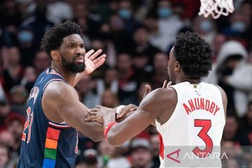 Joel Embiid didenda Rp216,5 juta karena kritik wasit