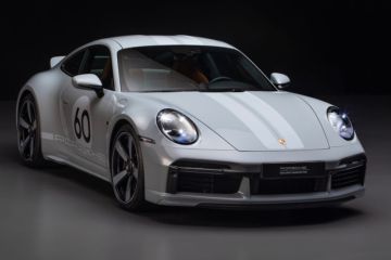Porsche perkenalkan 911 edisi terbatas