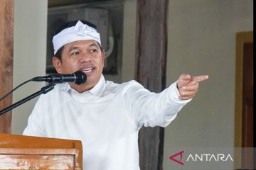 Dedi Mulyadi ingin mengundang penyanyi Tri Suaka dan Zidan