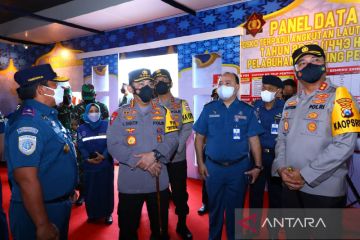 Kapolri tinjau kesiapan mudik di Pelabuhan Tanjung Perak