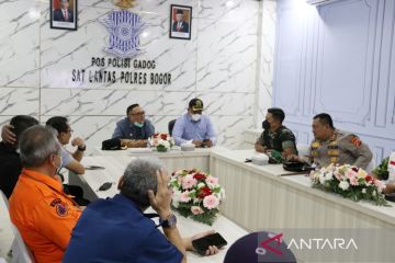 Ketua DPRD Bogor minta aparat antisipasi kemacetan di jalur wisata