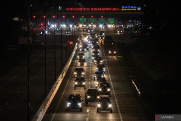 Penerapan "one way' ruas tol Japek-GT Kalikangkung diperpanjang