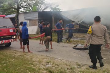 Kebakaran pertamini di Grobogan hanguskan dua rumah dan kendaraan