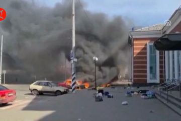 30 orang tewas, 100 terluka dalam serangan Rusia di stasiun KA Ukraina
