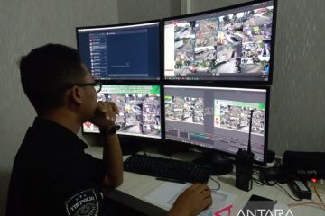 Polres Sukabumi pantau arus mudik melalui layar CCTV