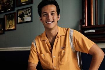 Dituduh sadap mantan pacar, Laine Hardy ditangkap