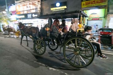 Yogyakarta lakukan pengawasan acak prokes tempat wisata