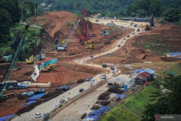 Jalur mudik fungsional jalan tol Cisumdawu