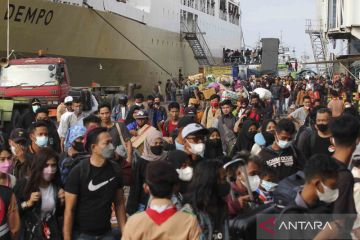 Arus mudik di Pelabuhan Tanjung Perak Surabaya