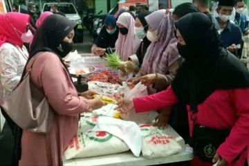 Jelang lebaran, Kementan gelar pangan murah di Markas Kodim Tigaraksa