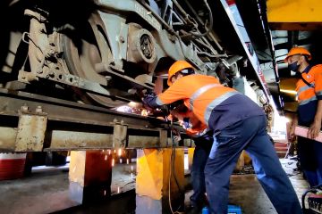 KAI Daop Semarang kerahkan 14 lokomotif di masa angkutan Lebaran 2022