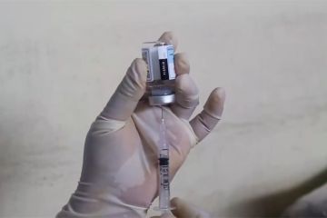 Kekebalan alamiah dan vaksinasi kunci pengendalian pandemi COVID-19