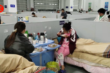 Melihat suasana rumah sakit sementara Lingang di Shanghai