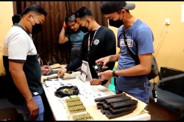 Polisi amankan 537 amunisi dan senjata api rakitan di Keerom