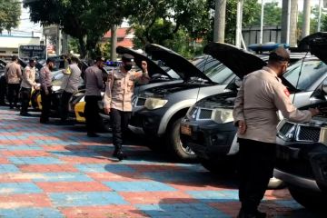 Polres Majalengka cek kendaraan dinas untuk  pengamanan mudik lebaran