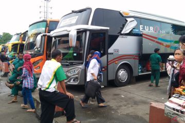 Sebanyak 62 bus di Terminal Kampung Rambutan tidak laik jalan