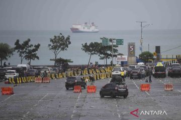 Arus mudik di Pelabuhan Merak mulai lengang