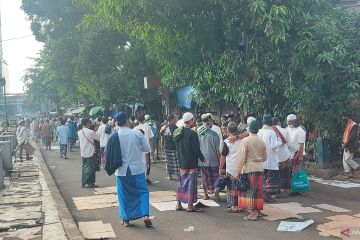 Warga Pasar Gembrong jadikan momen Idul Fitri untuk bangkit