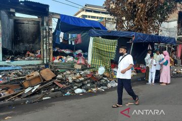 Korban kebakaran di Pasar Gembrong nantikan bantuan hunian