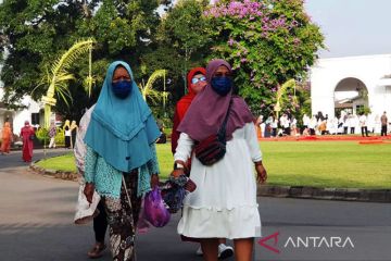 Warga diizinkan Shalat Id bersama Presiden di halaman Gedung Agung