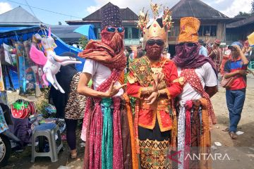 Sekura tradisi turun-temurun di Lampung Barat pada bulan Syawal