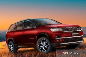 Mulai diproduksi, Jeep Meridian 7-penumpang sudah bisa dipesan