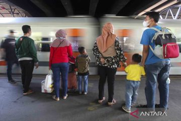 Arus balik lebaran di Stasiun Kereta Api Gubeng