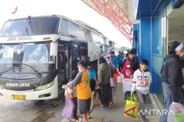 Belum ada lonjakan penumpang arus balik di Pulo Gebang pada H+3