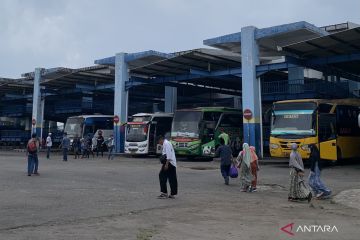 Arus balik di Terminal Arjosari Malang mulai meningkat