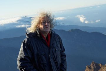 Brian May rilis ulang lagu "Another World" dalam versi Spanyol