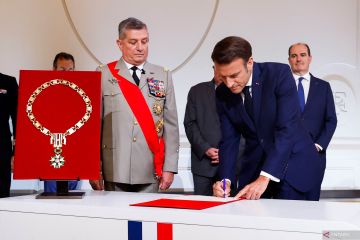 Macron dilantik sebagai presiden Prancis untuk masa jabatan kedua