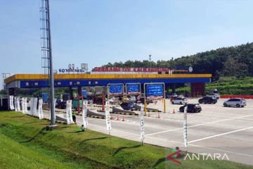 "One way" di Gerbang Tol Kalikangkung Semarang berlanjut hingga Sabtu