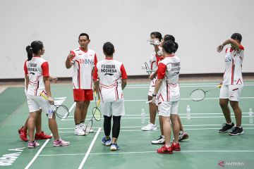 Latihan Tim Uber Cup Indonesia di Bangkok